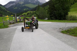 Traktorausfahrt Gasthof Lohfeyer Bild 6