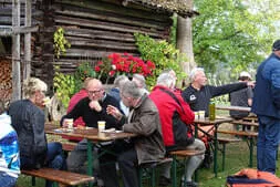 Tag der offenen Garagentür Bild 101