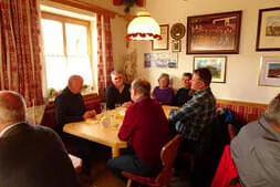 Bratl-essn-geh Bild 8