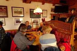 Bratl-essn-geh Bild 4